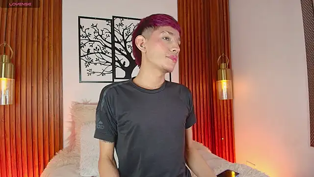 Taylor Snow online show from February 1, 2026, 8:51 pm