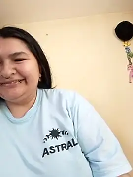 Snapshot of LauraHorny69 chatting on May 9, 2026, 3:50 pm LauraHorny69 online show from May 9, 2026, 3:50 pm
