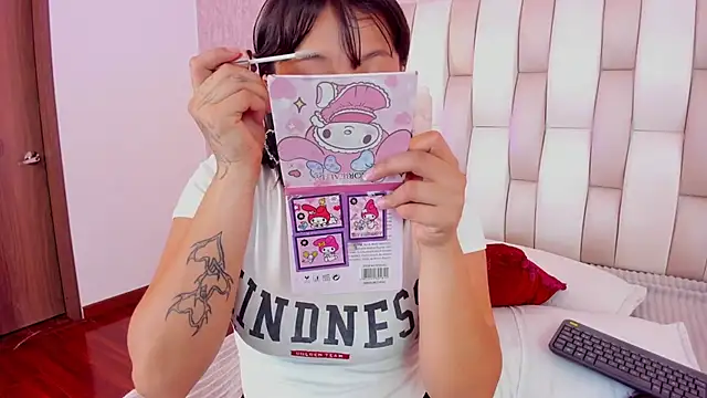 Adhara Vil online show from February 21, 2026, 7:59 pm