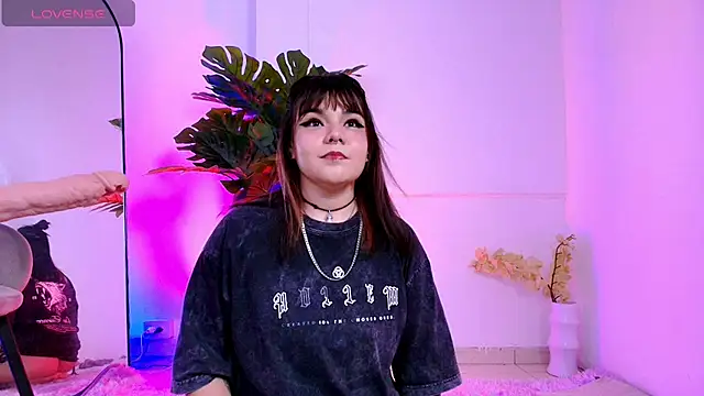 Snapshot of Dakota-bluu chatting on February 26, 2026, 2:38 pm Dakota-bluu online show from February 26, 2026, 2:38 pm