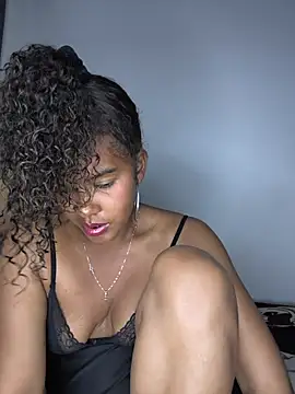 Snapshot of NovaCeleste chatting on May 28, 2026, 4:32 am NovaCeleste online show from May 28, 2026, 4:32 am