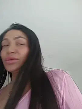 Snapshot of Ina_Jody_ chatting on April 27, 2026, 8:40 pm Ina Jody online show from April 27, 2026, 8:40 pm