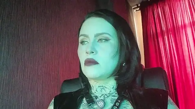 Snapshot of Mistressolivia07 chatting on February 18, 2026, 2:57 pm Mistressolivia07 online show from February 18, 2026, 2:57 pm