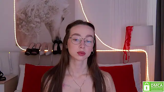 Emily Simon online show from March 2, 2026, 5:52 am