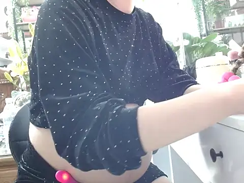 Mika-Spa21 online show from February 7, 2026, 8:29 am