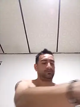 ahsssex2026 online show from February 3, 2026, 4:32 am