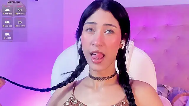 internett sweetheart online show from April 9, 2026, 5:40 am