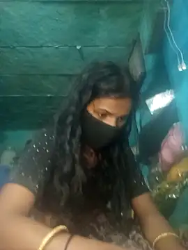 priyasharma899 online show from March 14, 2026, 4:23 pm