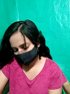 Red-Bird2 online show from April 17, 2026, 5:38 pm