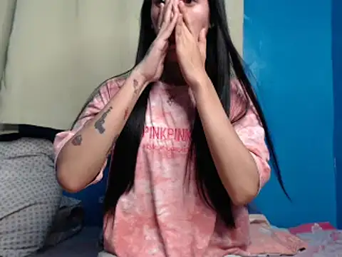 Sugay doll online show from January 18, 2026, 1:04 pm