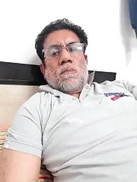 Aafreen999 online show from February 16, 2026, 12:56 pm