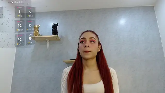 Snapshot of shopie_moon_ chatting on January 15, 2026, 3:27 pm shopie moon online show from January 15, 2026, 3:27 pm