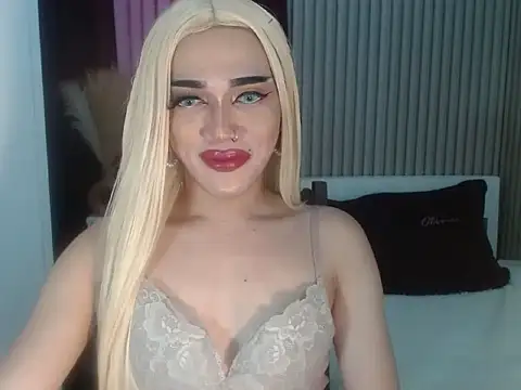 Snapshot of Kendalllust chatting on June 2, 2026, 2:30 pm Kendalllust online show from June 2, 2026, 2:30 pm