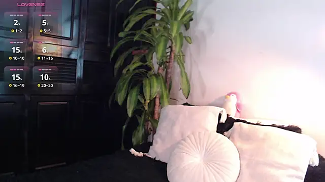 Mia Volkova  online show from April 20, 2026, 1:47 pm