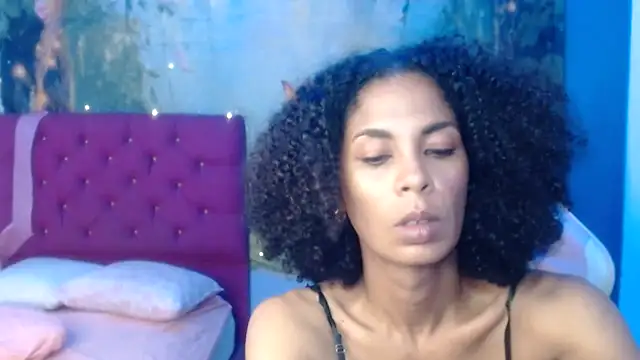 Snapshot of rosa_skinny chatting on June 11, 2026, 12:32 am rosa skinny online show from June 11, 2026, 12:32 am