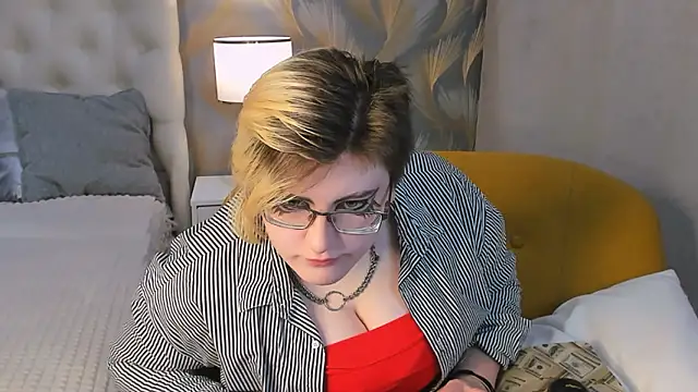 ABSI GLITCH online show from February 3, 2026, 6:00 am