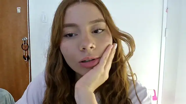 pochilove online show from April 1, 2026, 11:13 pm