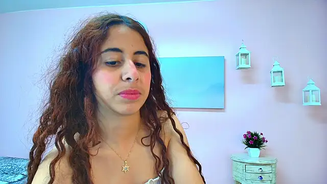 scarlett clyde online show from July 17, 2026, 12:34 pm