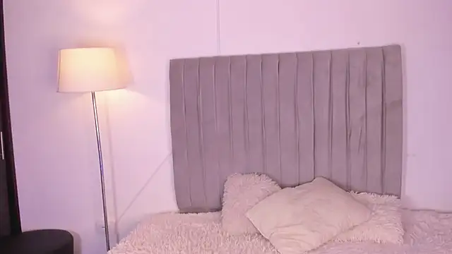 im charles online show from February 12, 2026, 8:37 pm