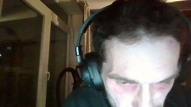 BlnAktivGay online show from February 4, 2026, 6:14 pm