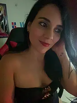 Snapshot of Miaswwe chatting on June 12, 2026, 3:05 am Miaswwe online show from June 12, 2026, 3:05 am