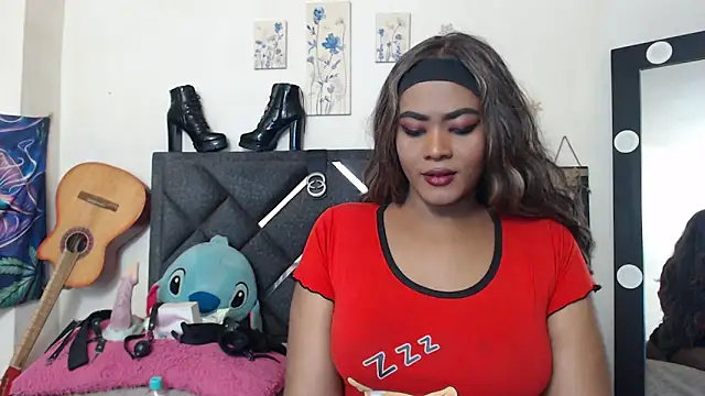 Snapshot of Natashabella___ chatting on June 10, 2026, 1:28 am Natashabella online show from June 10, 2026, 1:28 am