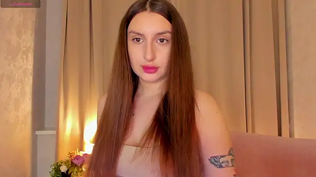 Snapshot of Celine_Coello chatting on April 27, 2026, 12:36 pm Celine Coello online show from April 27, 2026, 12:36 pm