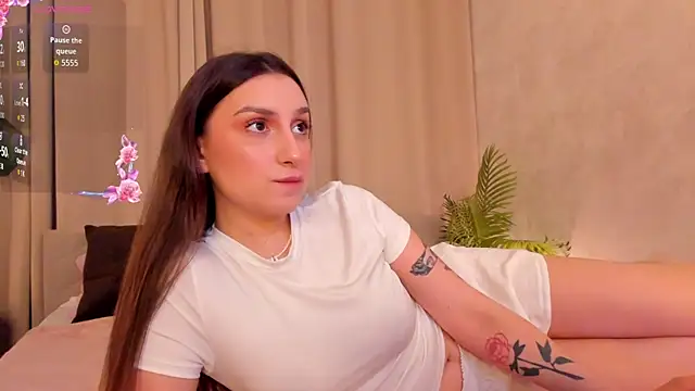 Snapshot of Celine_Coello chatting on June 3, 2026, 2:33 pm Celine Coello online show from June 3, 2026, 2:33 pm