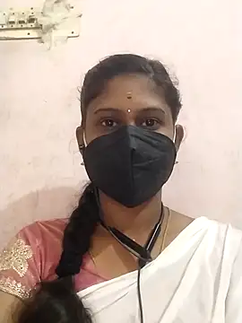 Snapshot of Tamil_Nathiya1 chatting on June 8, 2026, 5:52 am Tamil Nathiya1 online show from June 8, 2026, 5:52 am