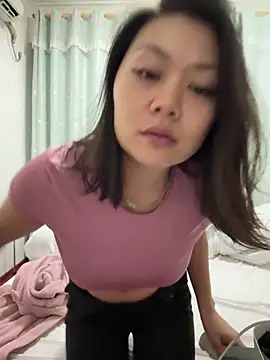 ruanruan05 online show from March 16, 2026, 11:36 am