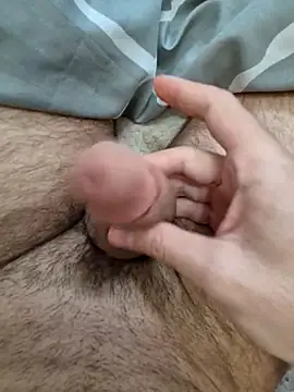 vali23 online show from April 3, 2026, 7:39 am