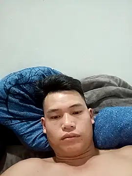 Snapshot of Maycute18 chatting on March 6, 2026, 2:24 pm Maycute18 online show from March 6, 2026, 2:24 pm