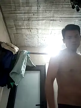 Snapshot of Maycute18 chatting on April 1, 2026, 1:52 pm Maycute18 online show from April 1, 2026, 1:52 pm