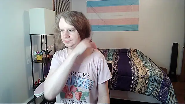 VanFairy526 online show from April 2, 2026, 9:29 am