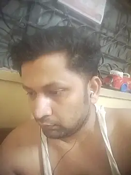 Pravin9562 online show from February 17, 2026, 5:52 pm