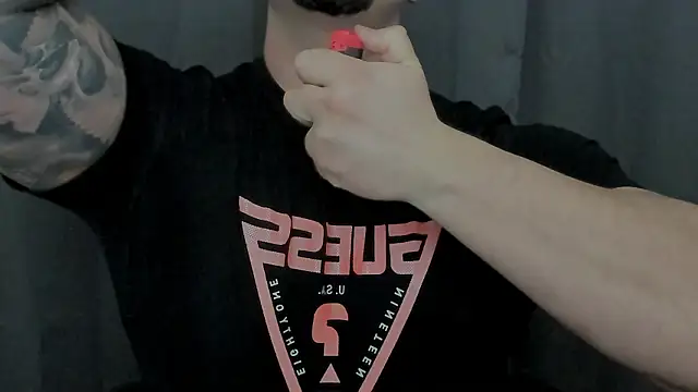 TONYWILSONN online show from March 8, 2026, 4:27 am