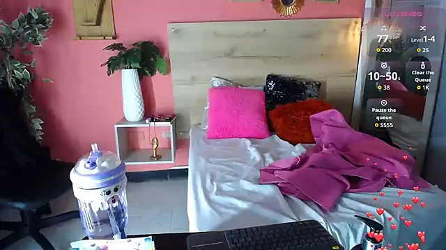 Snapshot of maria_Turner1 chatting on May 27, 2026, 8:55 am maria Turner1 online show from May 27, 2026, 8:55 am