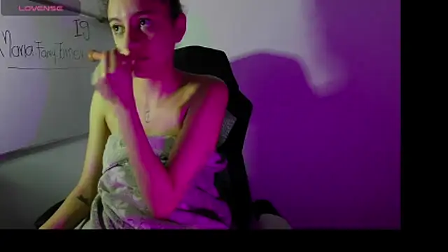 Snapshot of maria_Turner1 chatting on June 8, 2026, 10:15 am maria Turner1 online show from June 8, 2026, 10:15 am