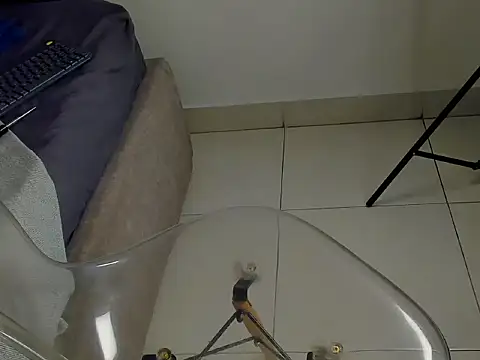 AndrewKenoxx  online show from February 26, 2026, 7:35 pm