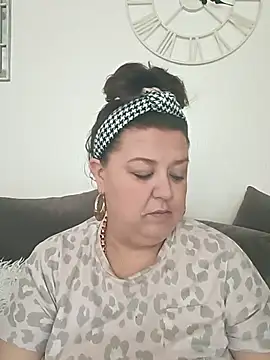 Nova-iswiserx online show from March 31, 2026, 10:15 am