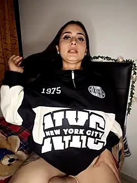 Darling Boom online show from January 18, 2026, 2:48 am