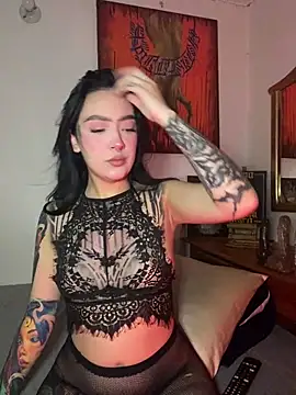 PUFF BUNNY online show from March 6, 2026, 1:29 pm