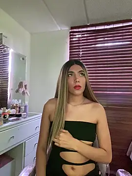 Ladycandy26 online show from January 16, 2026, 10:36 pm