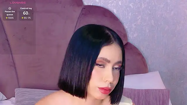 Sienna-Gold online show from July 8, 2026, 1:15 pm
