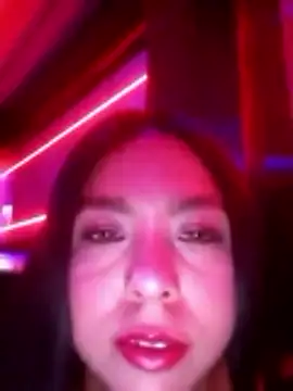 PetitteCorazon online show from February 7, 2026, 5:00 am