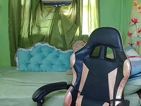 Snapshot of urslutscarlet chatting on March 10, 2026, 7:13 am urslutscarlet online show from March 10, 2026, 7:13 am