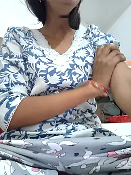 Cute-Natashaa online show from May 5, 2026, 2:52 am