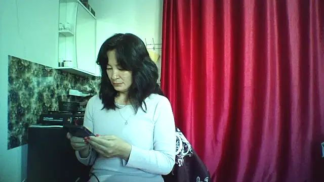 bella2322 online show from March 29, 2026, 2:55 am