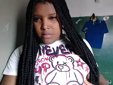 ShanayapkopRs online show from June 3, 2026, 2:33 pm