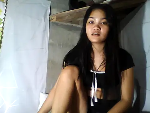 PinaySkinnyJust18 online show from July 18, 2026, 10:46 pm